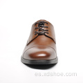 Zapatos con cordones y puntera de rebote para hombre